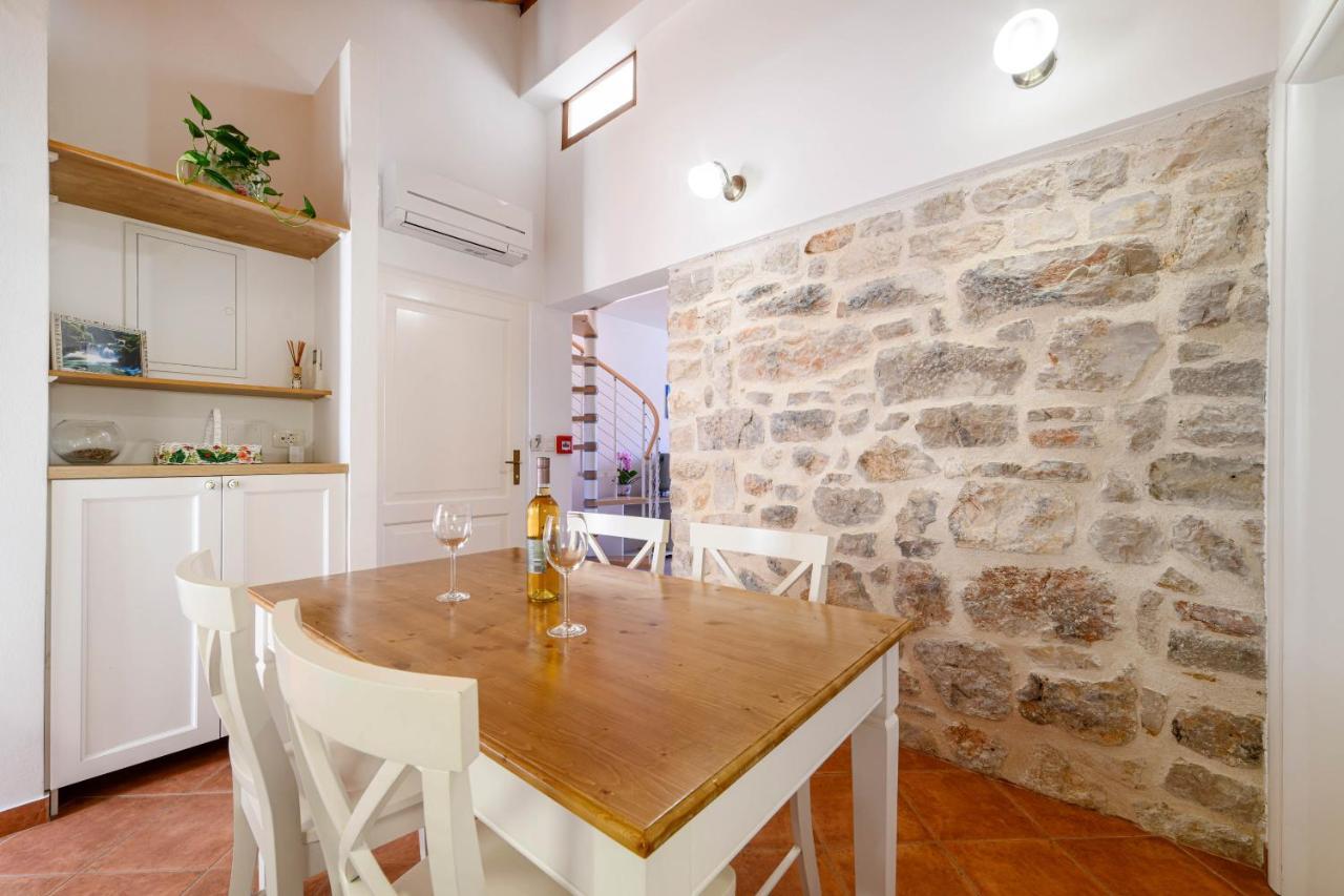 Apartments Festum Šibenik Eksteriør bilde