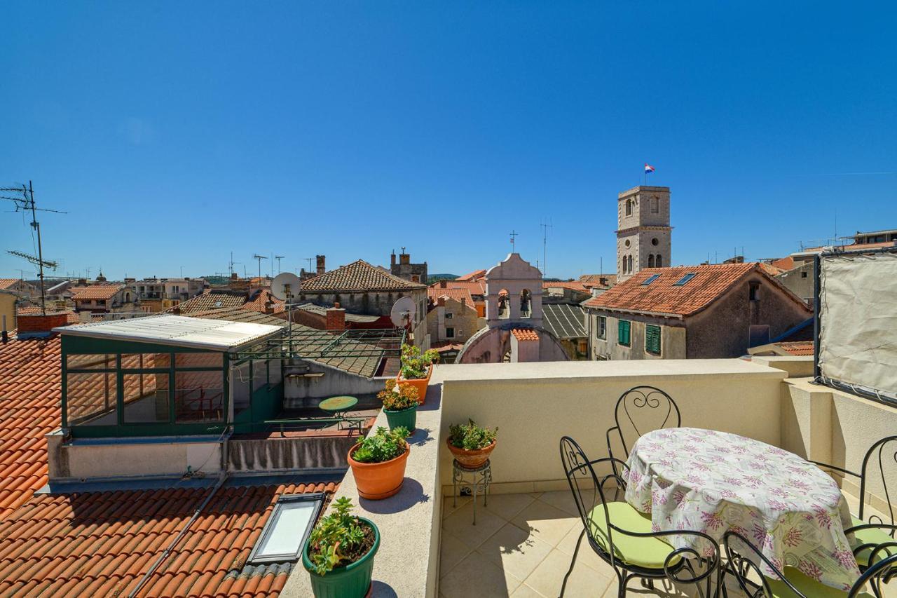 Apartments Festum Šibenik Eksteriør bilde
